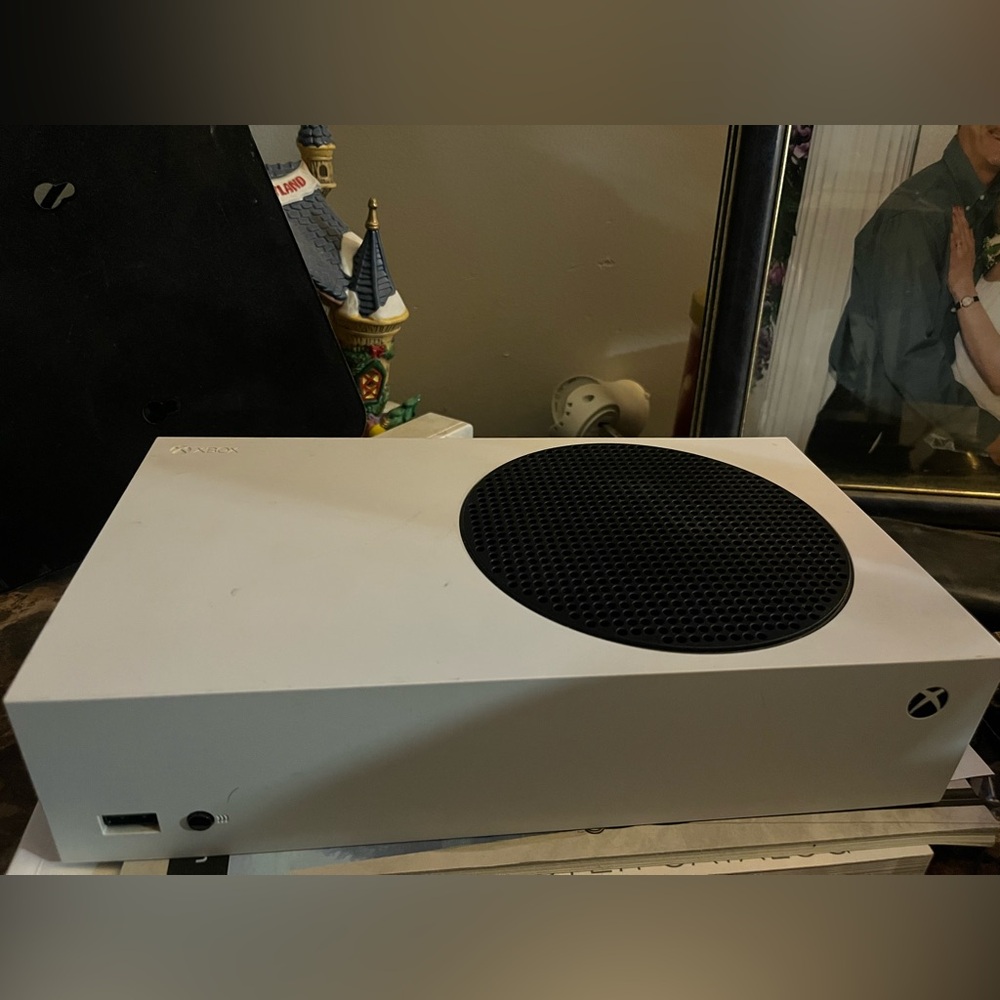 White Xbox